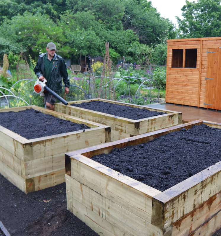 New raised beds designed and installed in Edinburgh, Midlothian, and East Lothian by JDS Gardening